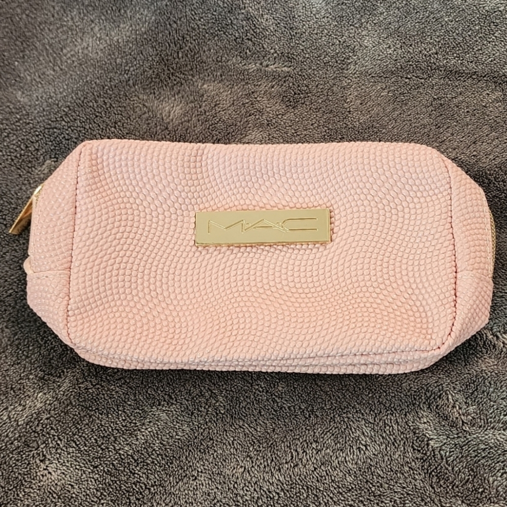 MAC small cosmetic bag